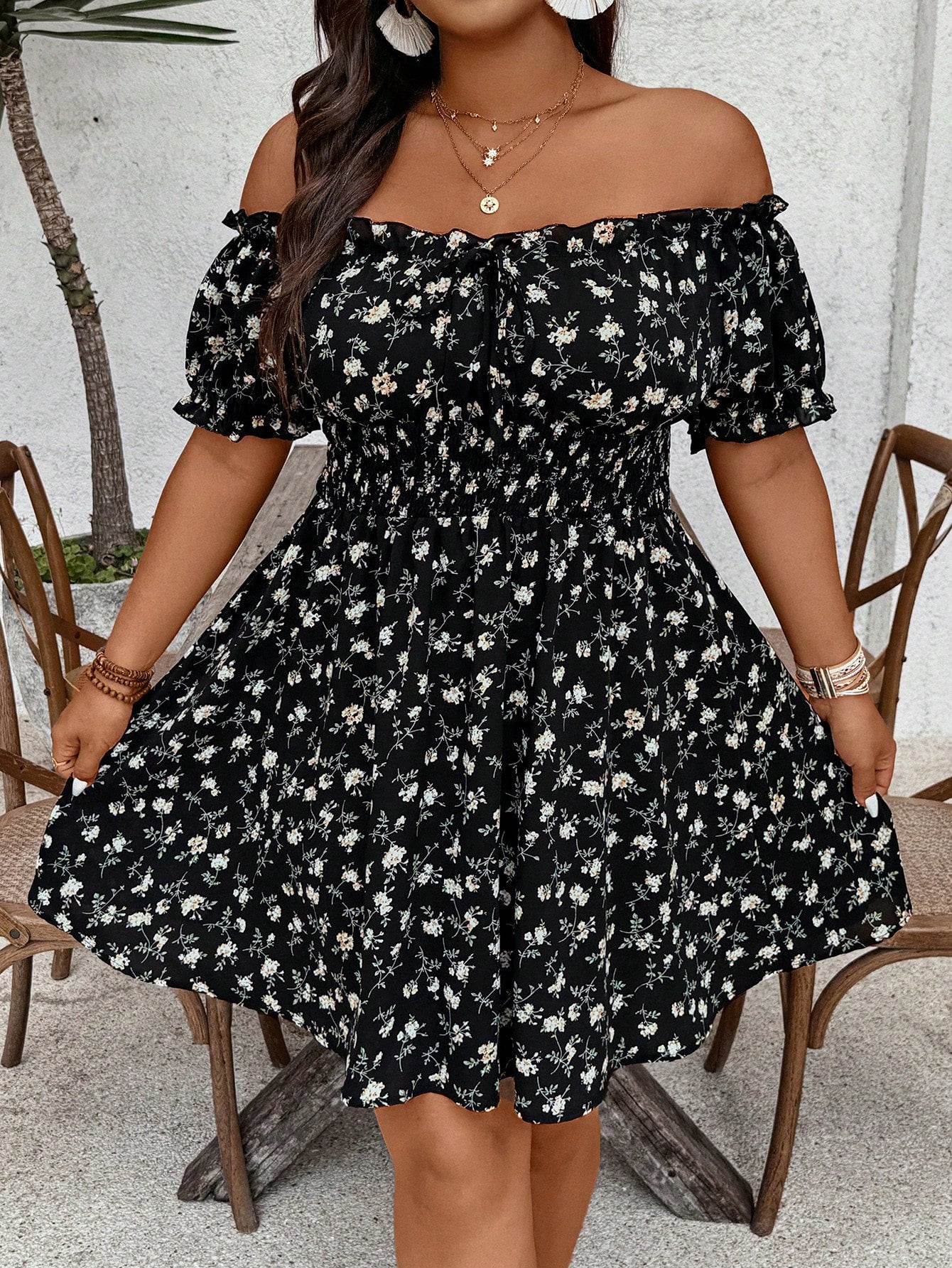 Vestido Ombro a Ombro Plus Size Grace