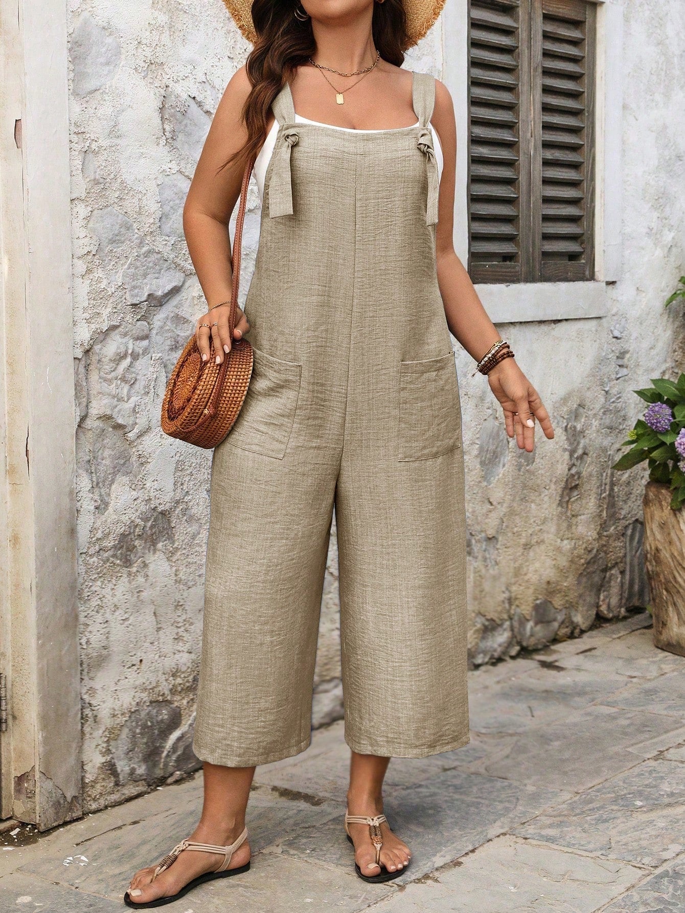 Macacão Plus Size Isis