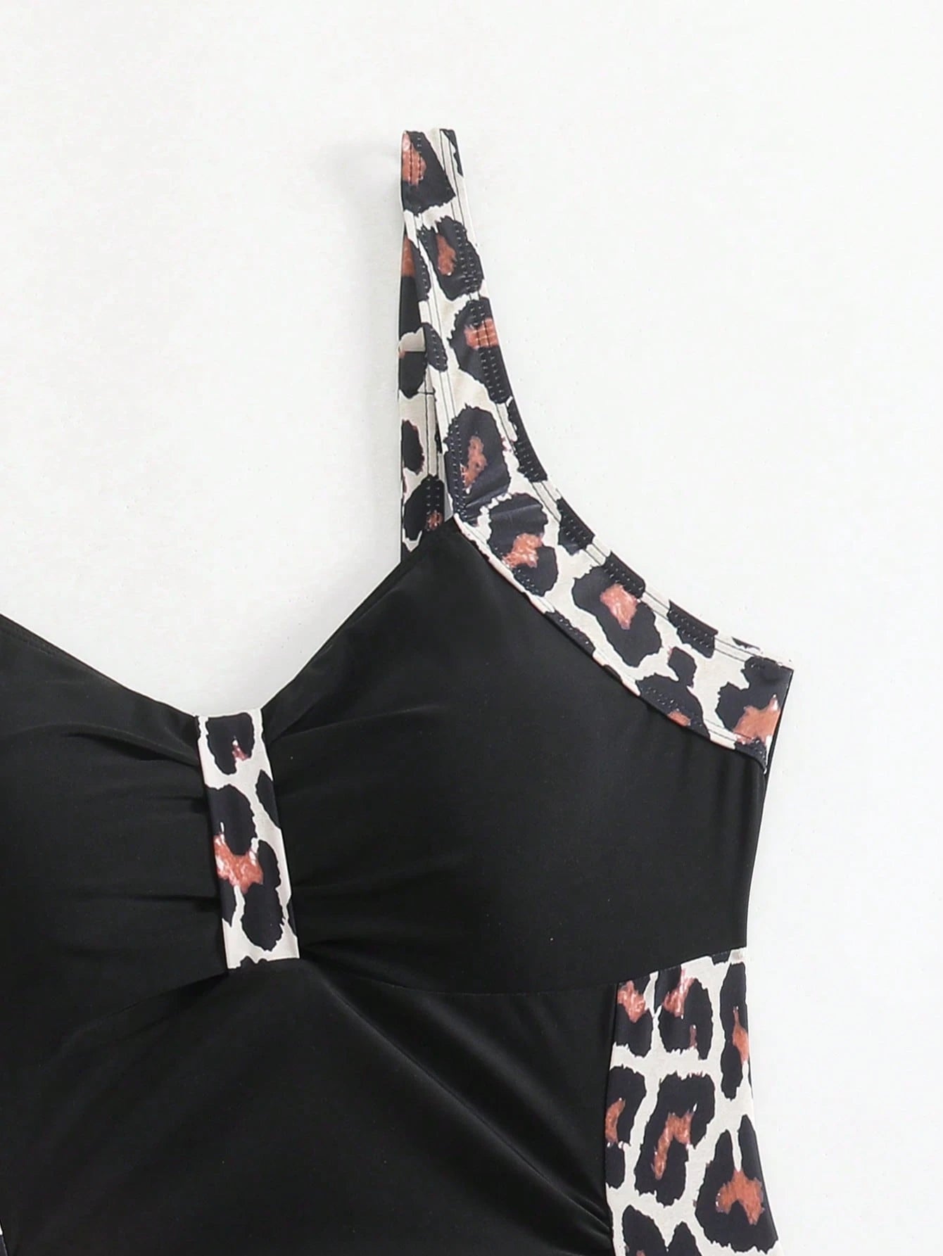 Maiô Leopardo Plus Size Antonella