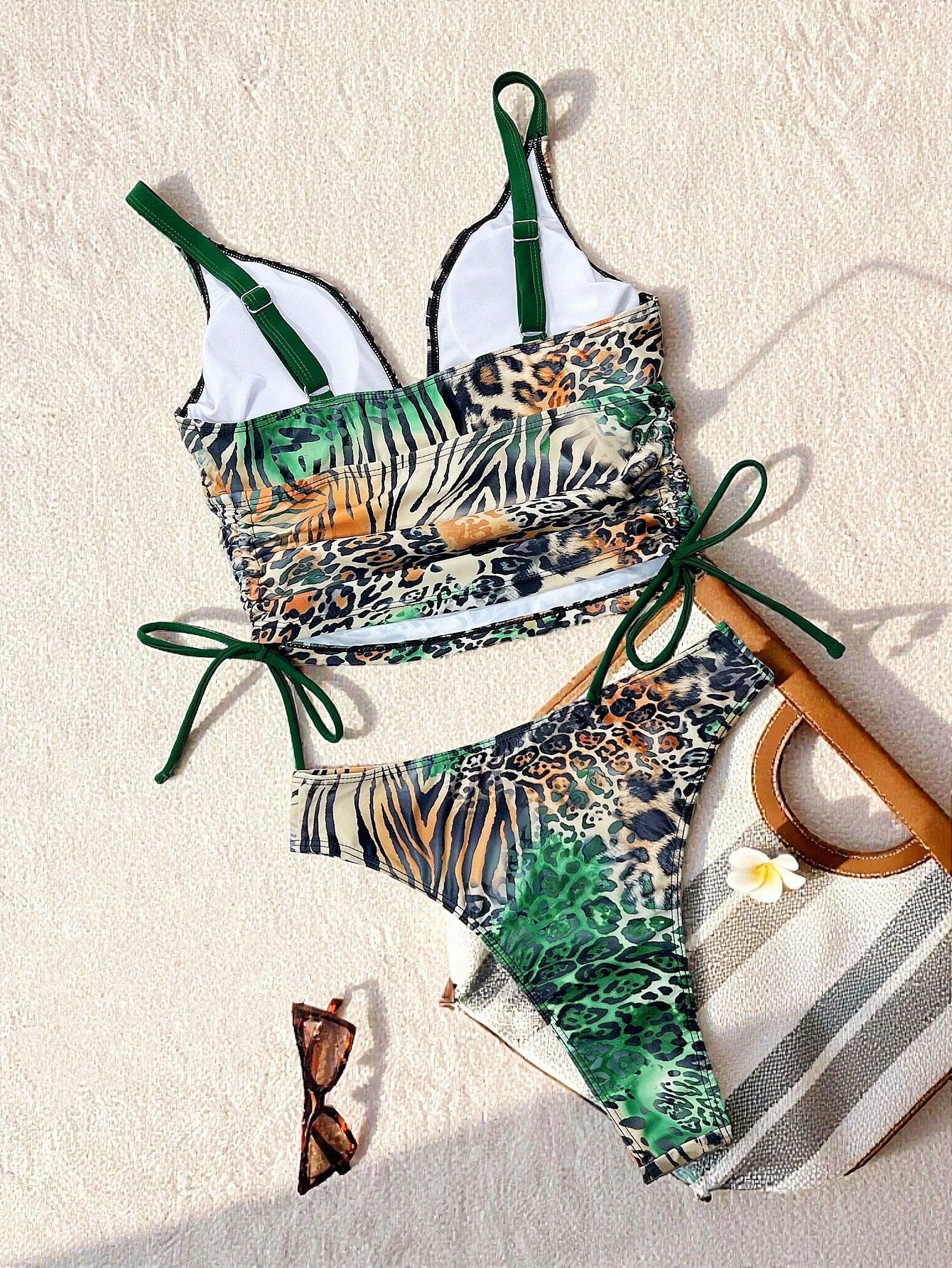 Tankini Drapeado Decote V Resort