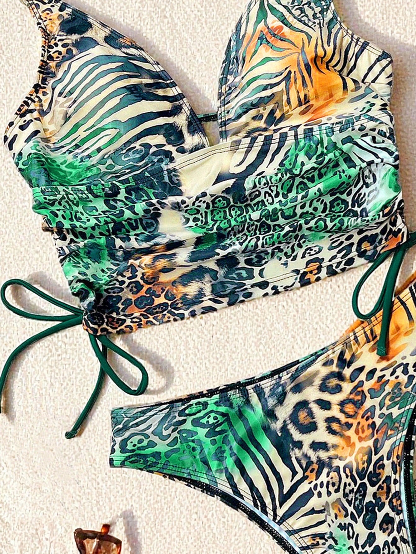 Tankini Drapeado Decote V Resort