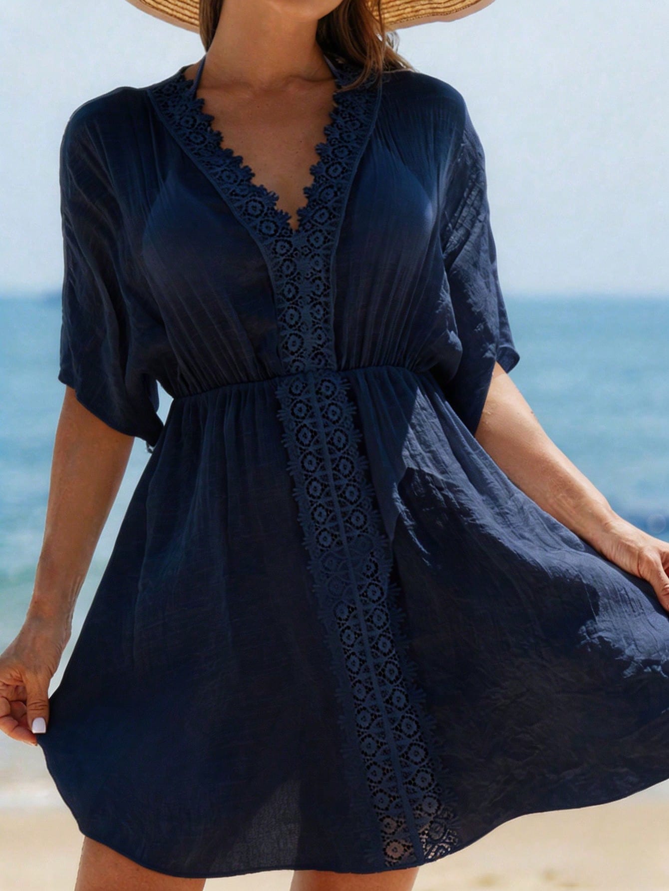 Saída Elegante Renda Verão