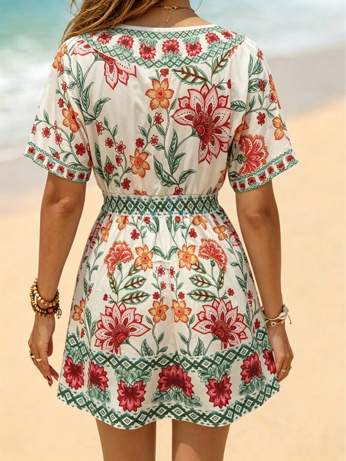 Saída de Praia Vestido Tropical Lívia