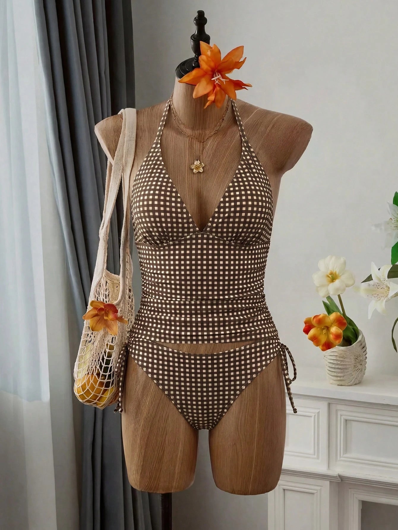 Tankini Minimalista com Amarração