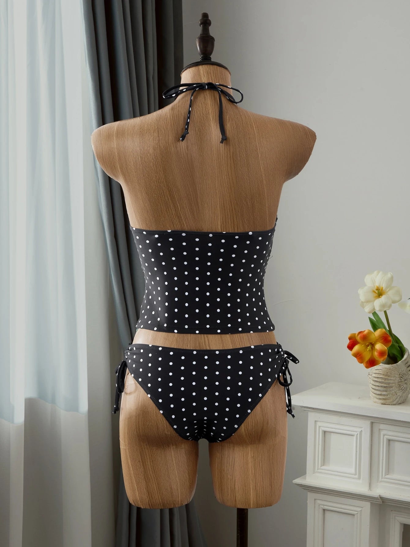 Tankini Minimalista com Amarração