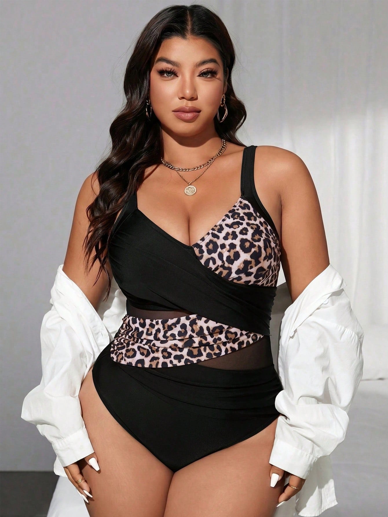 Maiô Cruzado Emily Plus Size