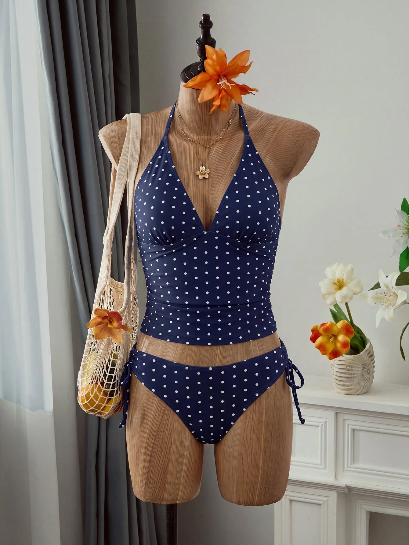 Tankini Minimalista com Amarração