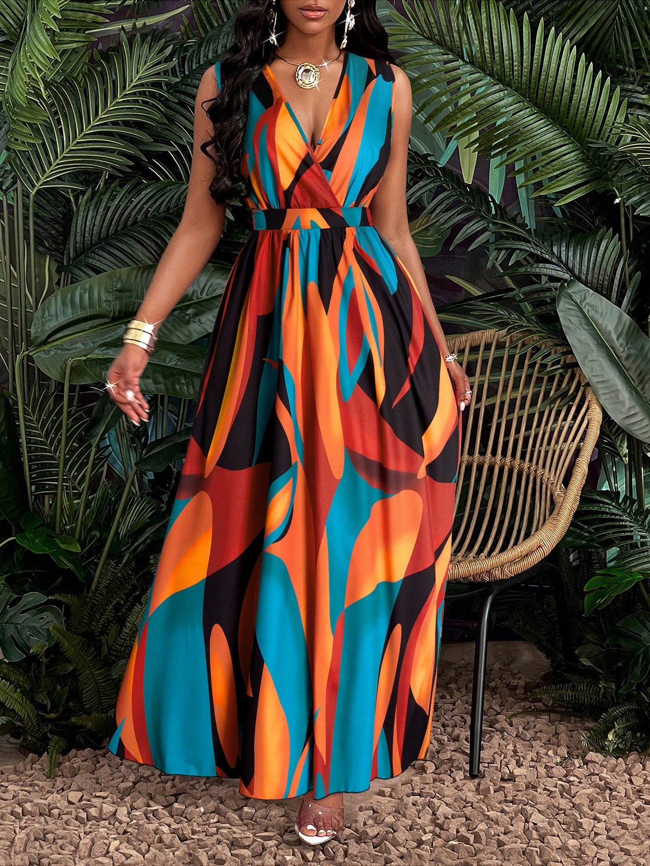Vestido Longo Com Estampa Tropical