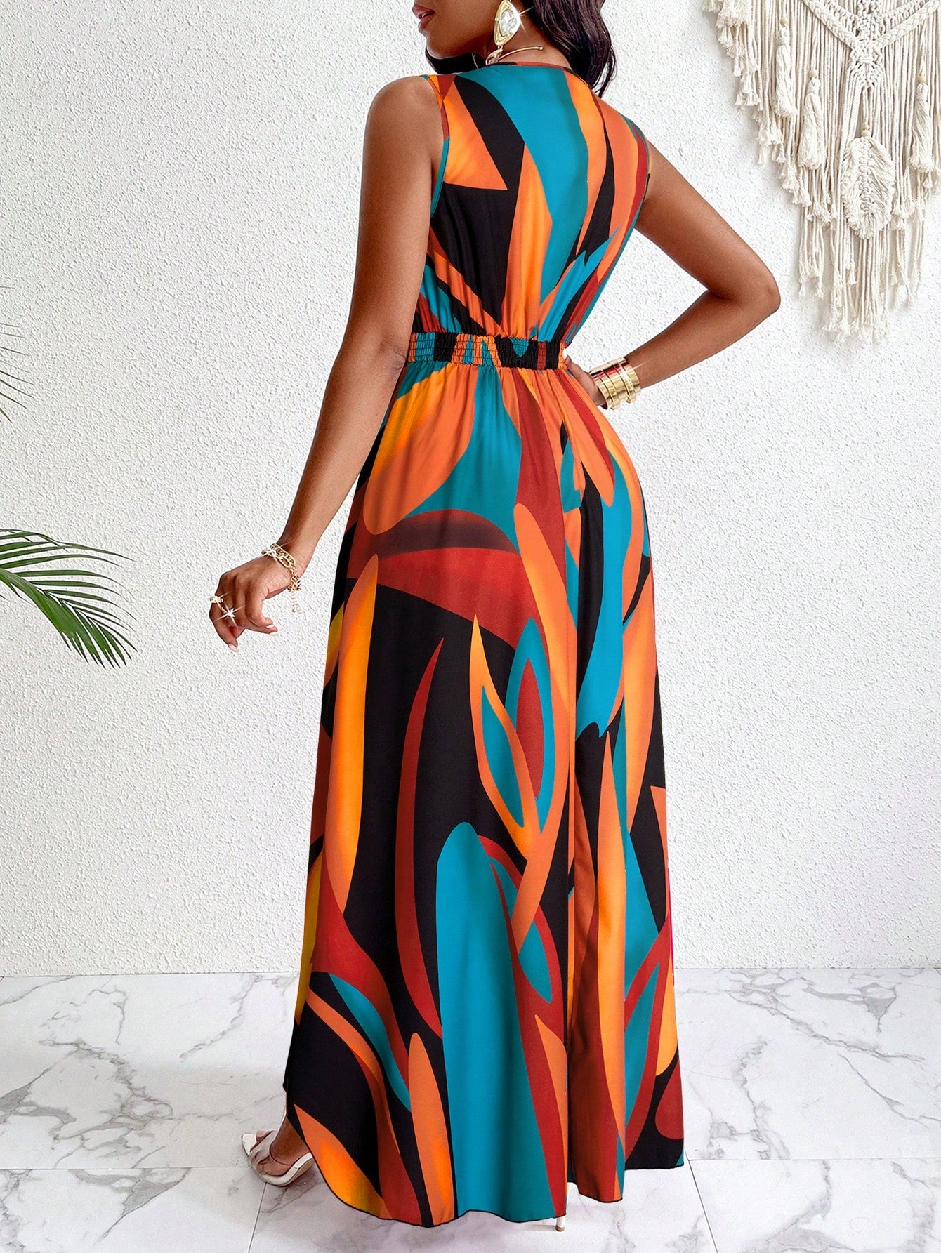 Vestido Longo Com Estampa Tropical