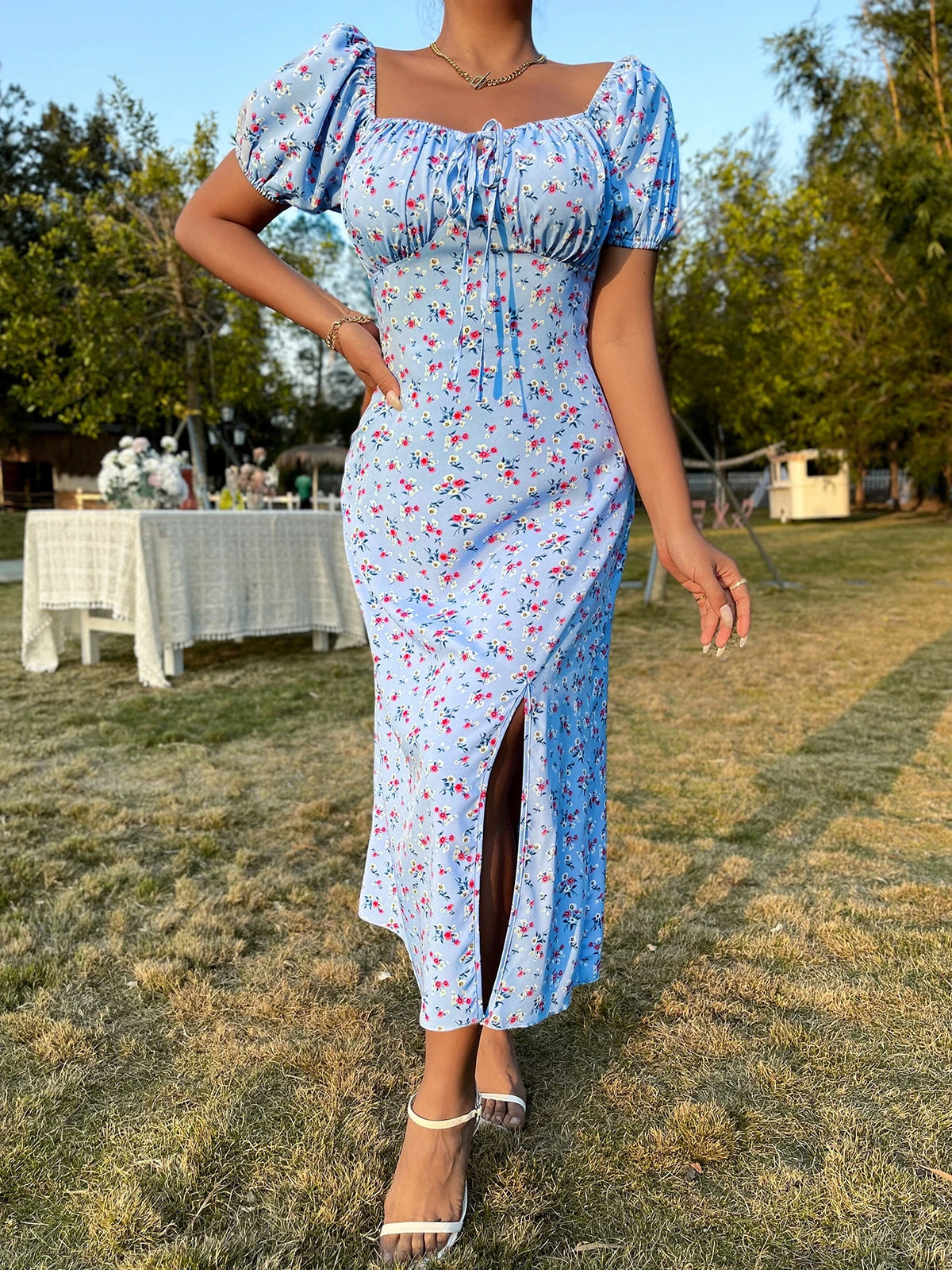 Vestido Floral com Fenda