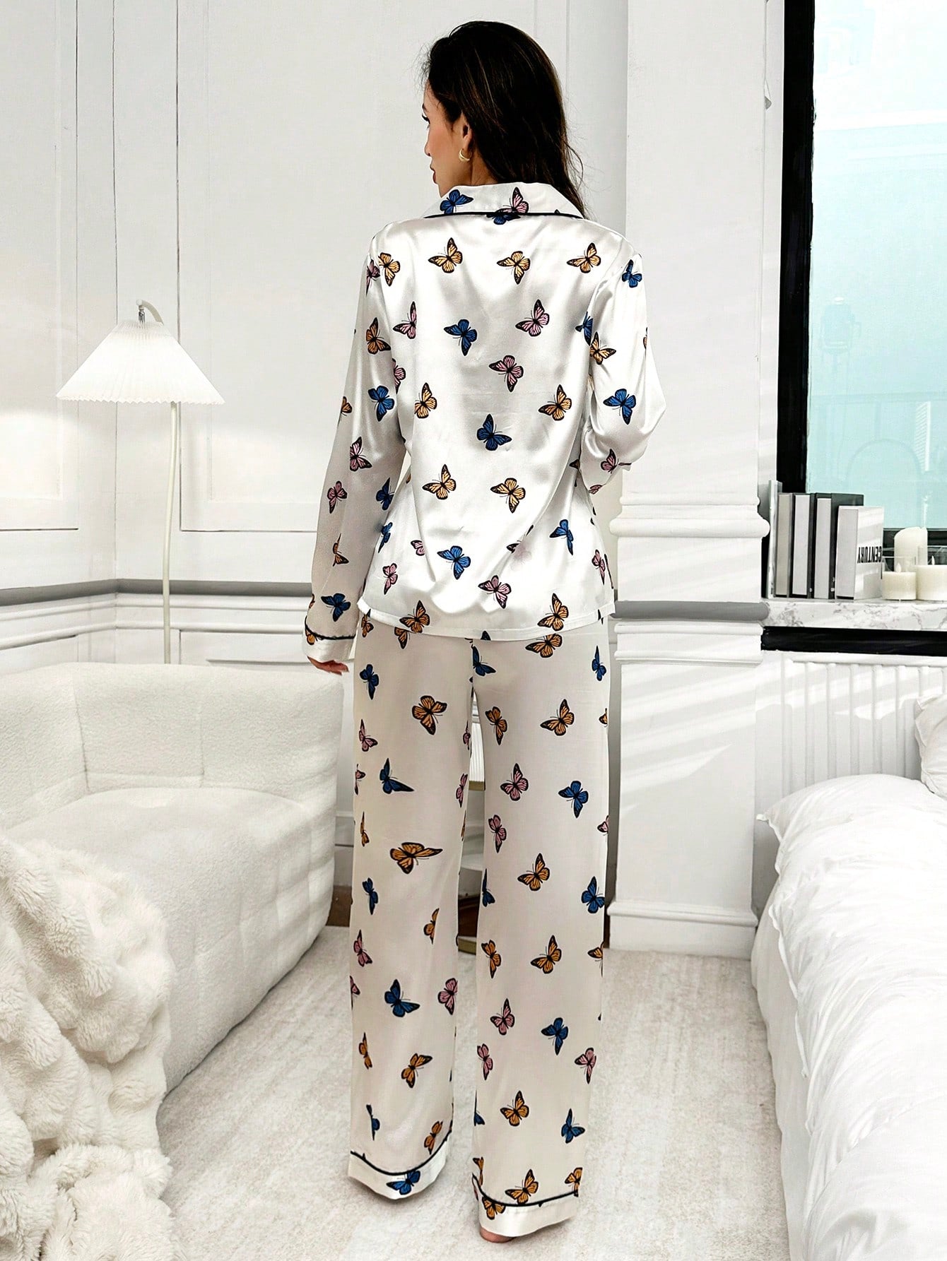 Pijama Longo Jardim De Borboletas