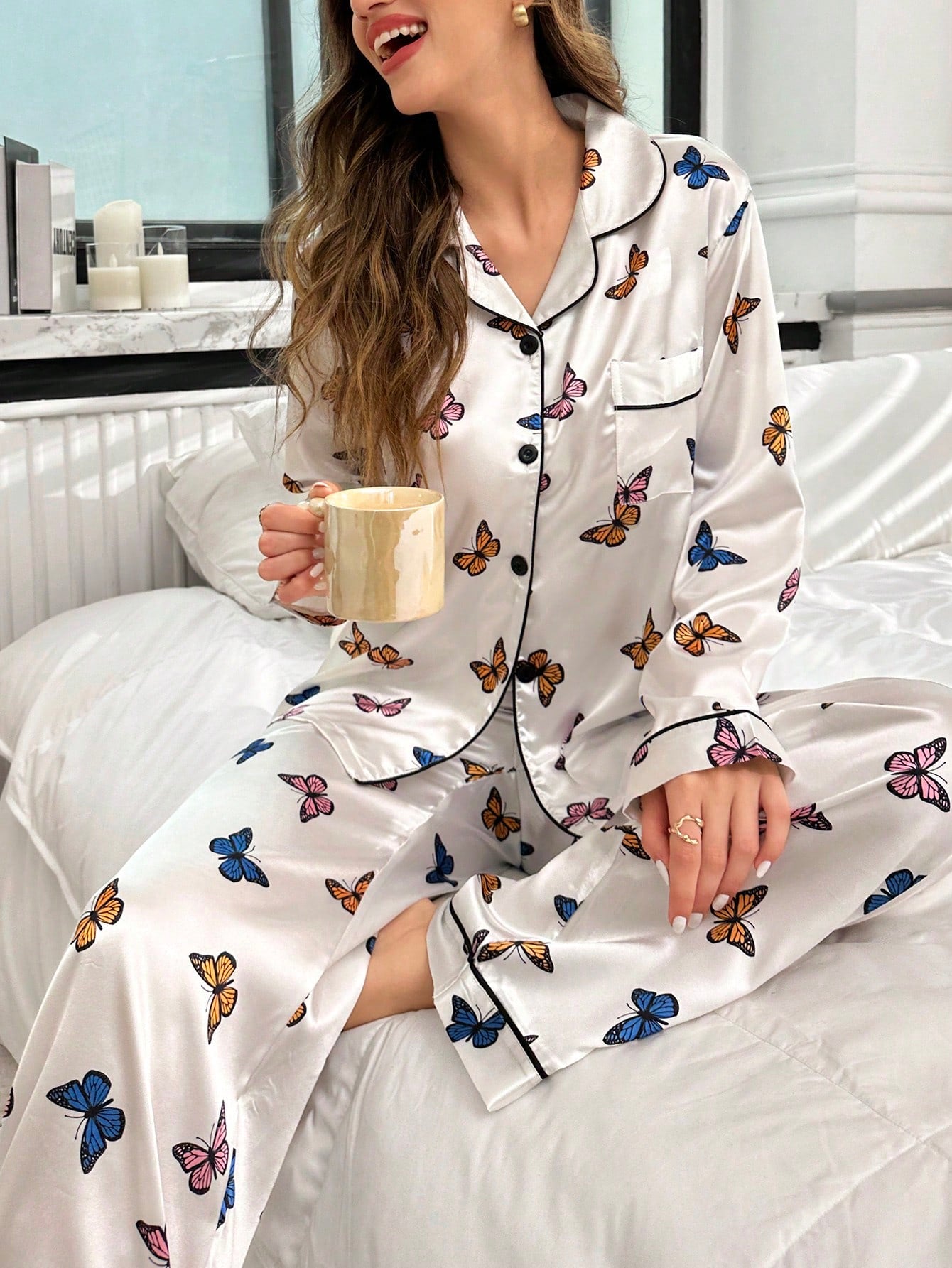 Pijama Longo Jardim De Borboletas