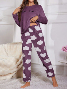 Pijama Soft Dormindo Nas Nuvens