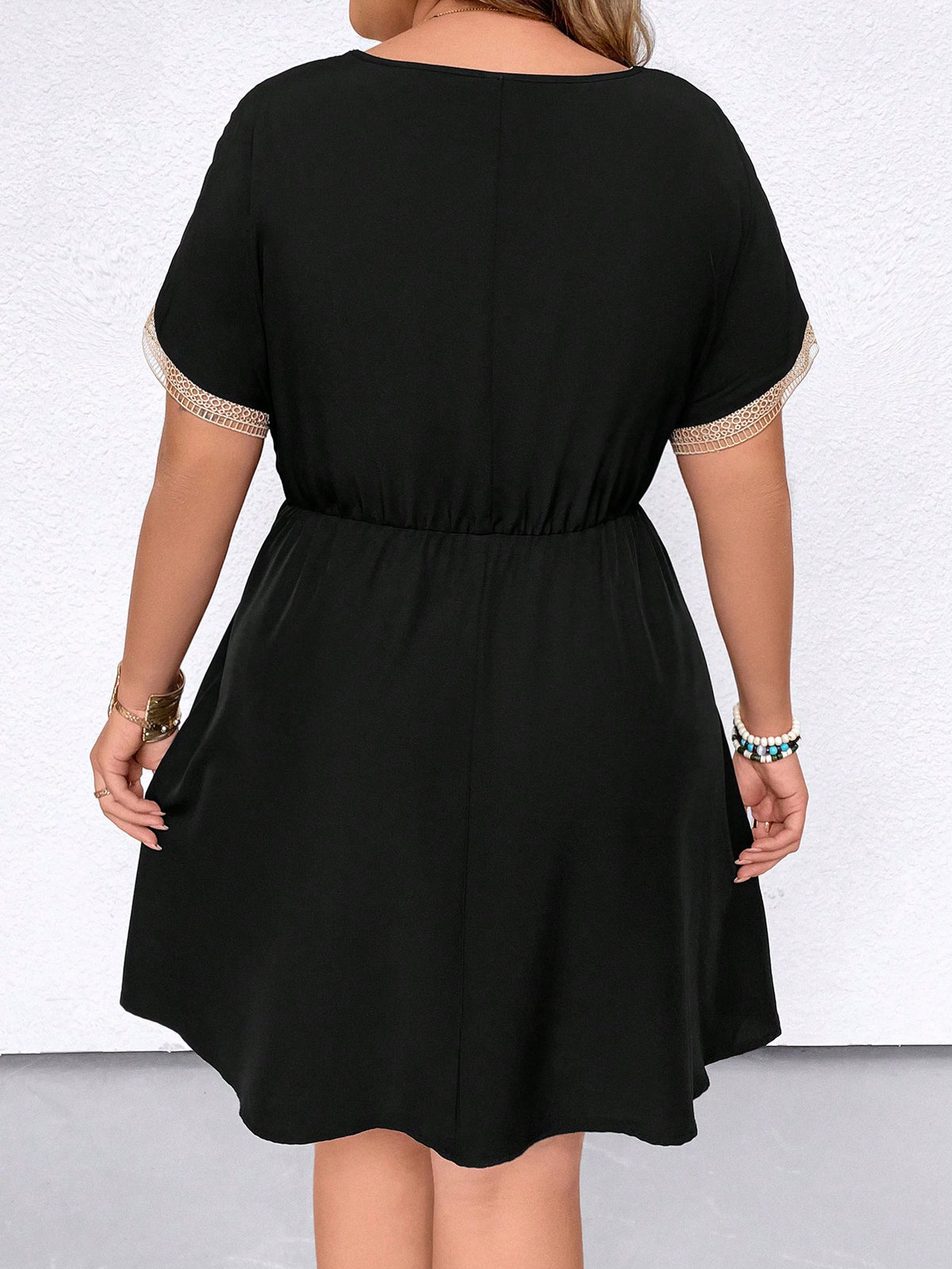 Vestido Plus Size Caila