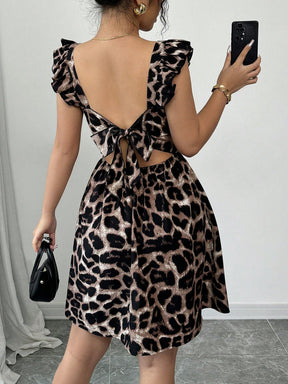 Vestido com Estampa Aleatória e Manga Curta para Férias