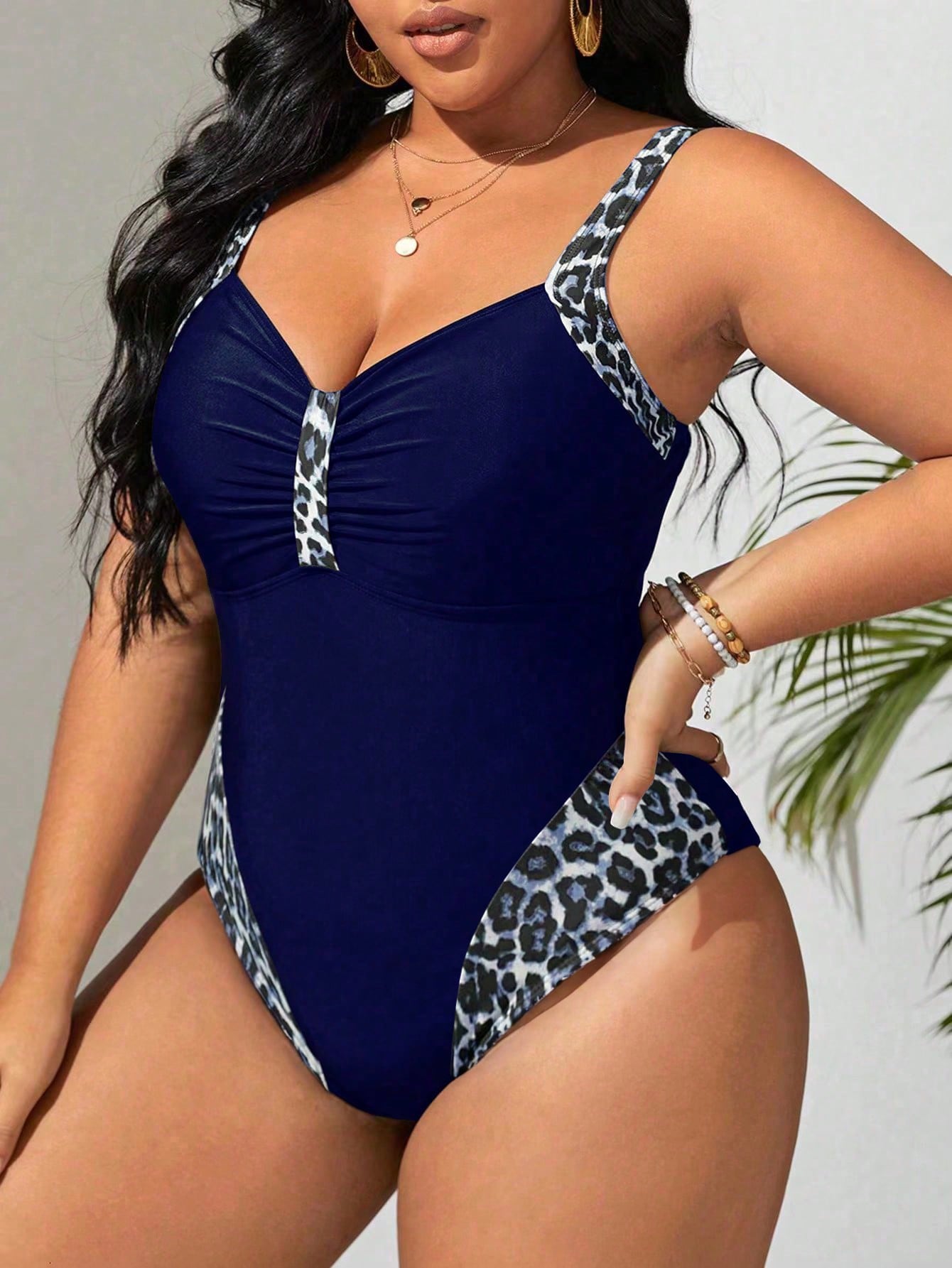 Maiô Plus Size Nicole