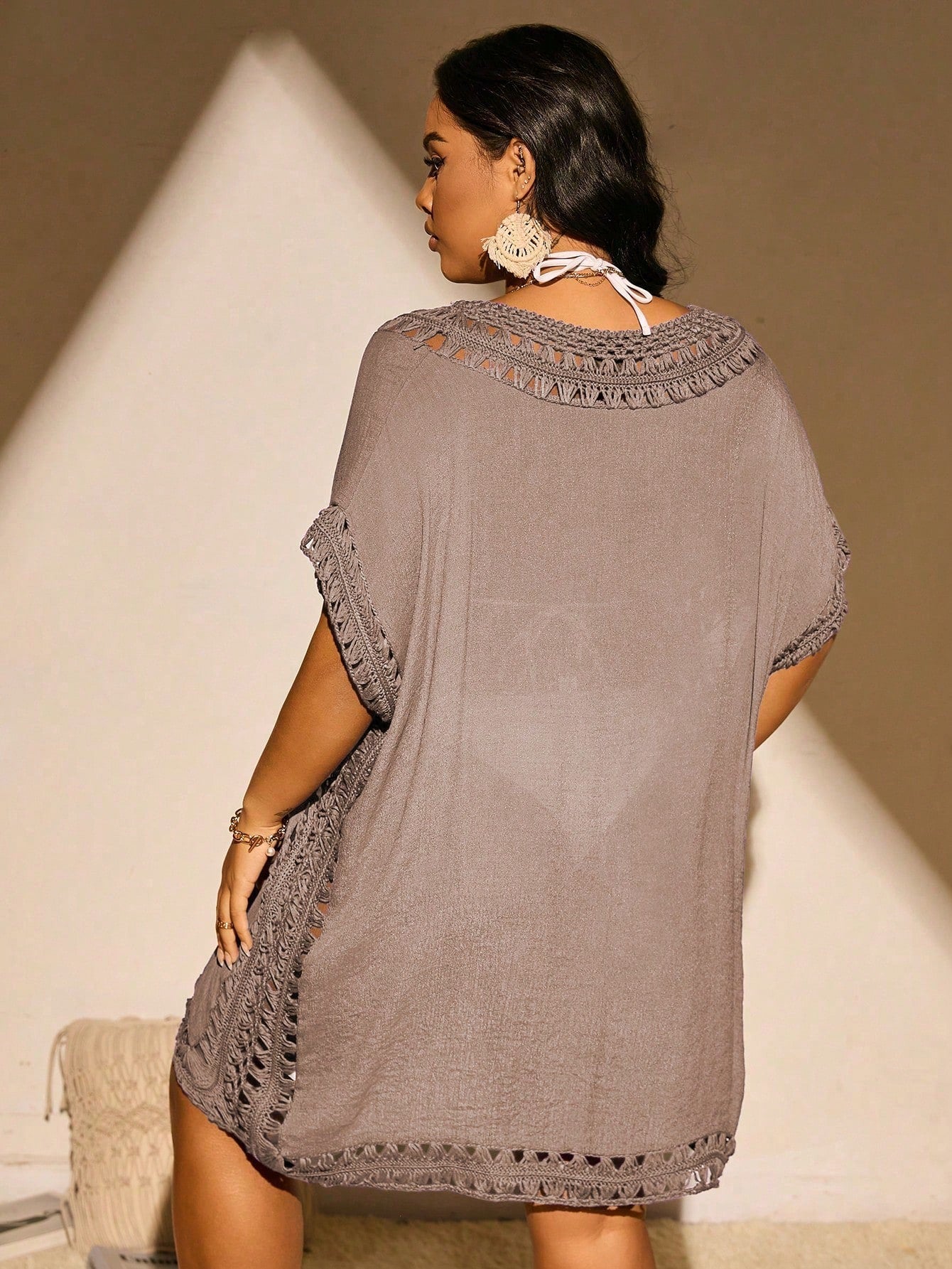 Saída de Praia Plus Size Ava