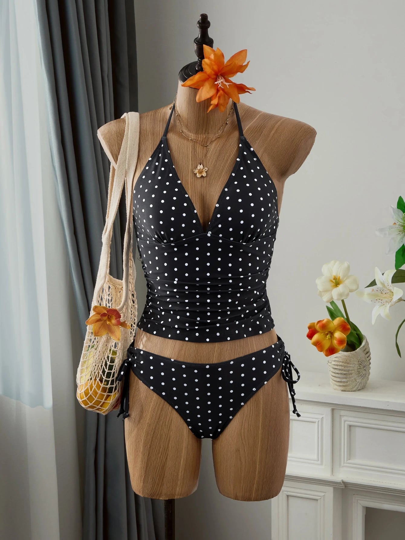 Tankini Minimalista com Amarração