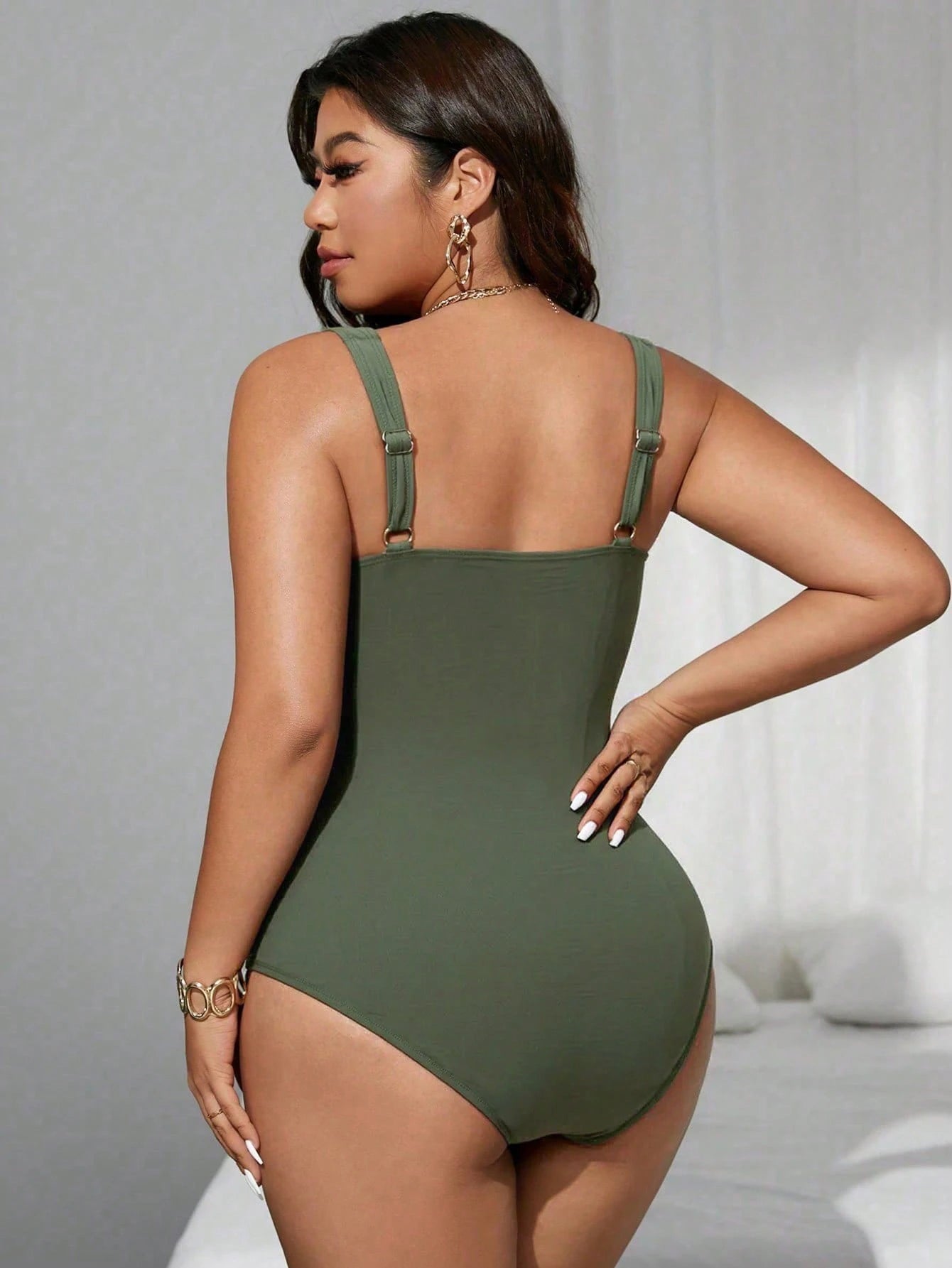 Maiô Cruzado Emily Plus Size